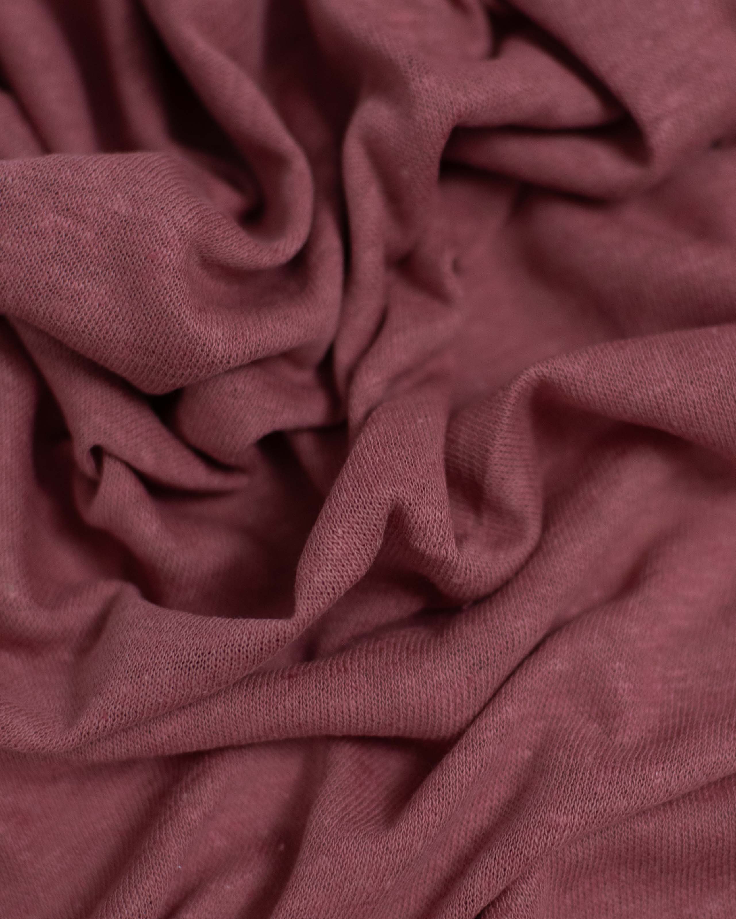 What's the difference between fabric type and composition? Is 100% chiffon a thing? What about wool blend? If you're not a textile junkie, navigating the world of fabrics could be tricky